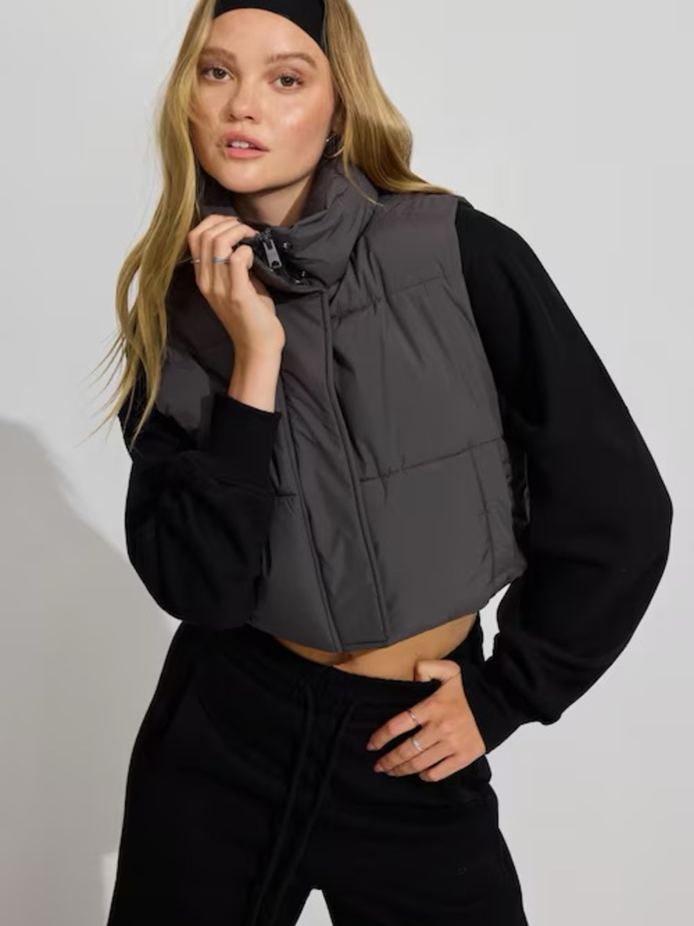 Garage Cropped Puffer Vest - Charcoal Gray size M
